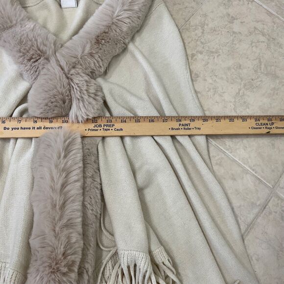 Northern Angel S/M Fringe Vest Cardigan Open Front Faux Fur Hooded - Picture 10 of 10